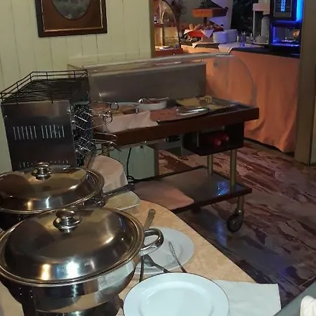 Hotel San Marino Laglio