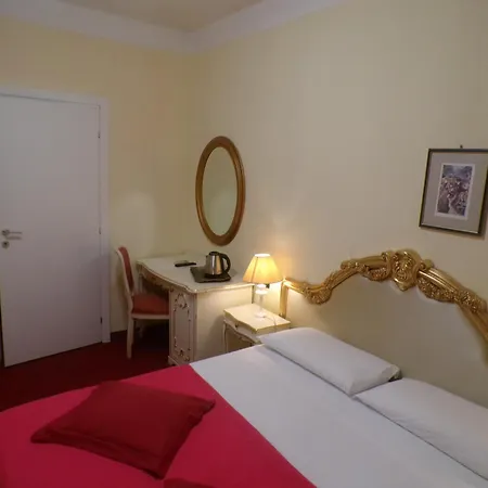 Hotel San Marino Laglio