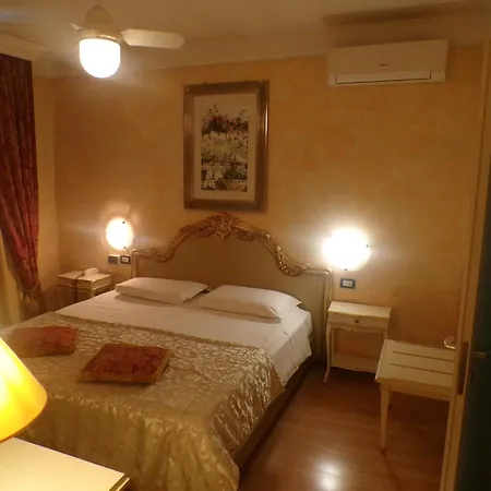 San Marino 3*