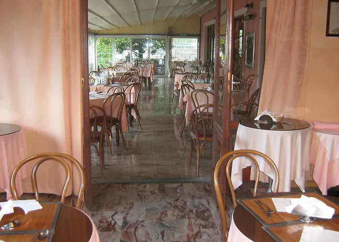 Hotel San Marino Laglio