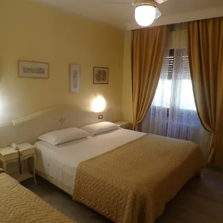 ホテル San Marino 3*