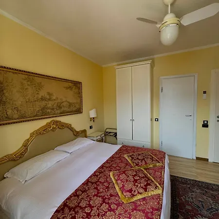 Hotel San Marino 3*